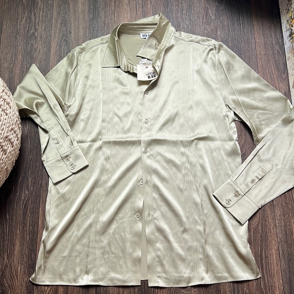 SEROYA LIGHT GREEN BUTTON DOWN